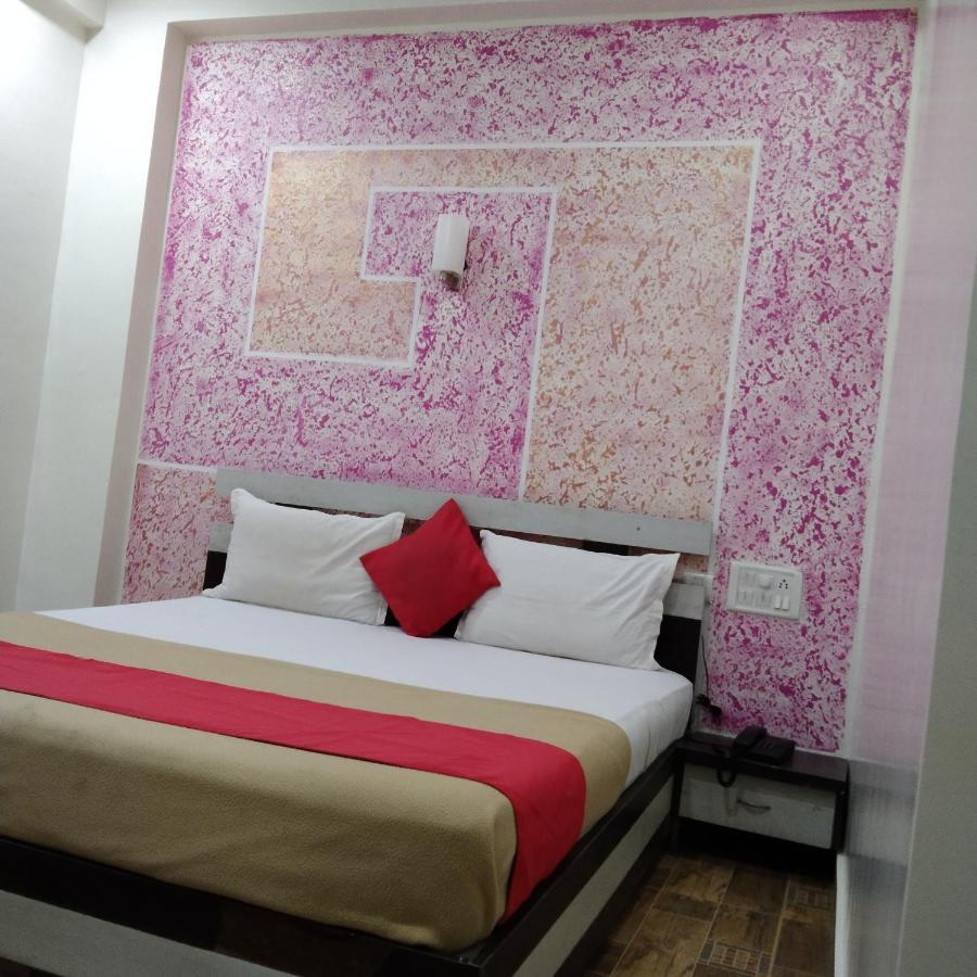 Shree Hotel Shivdhara Szomnáth Kültér fotó